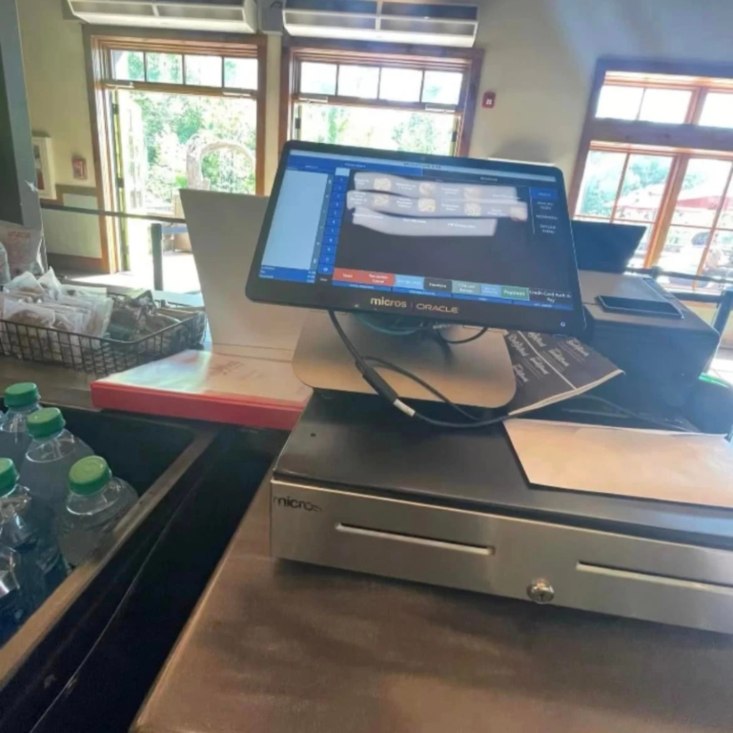 หน้าที่ อบรม โอที OT รีวิว review New Step Dollywood Work and Travel wat 2024 Culinary Food Team Tennessee