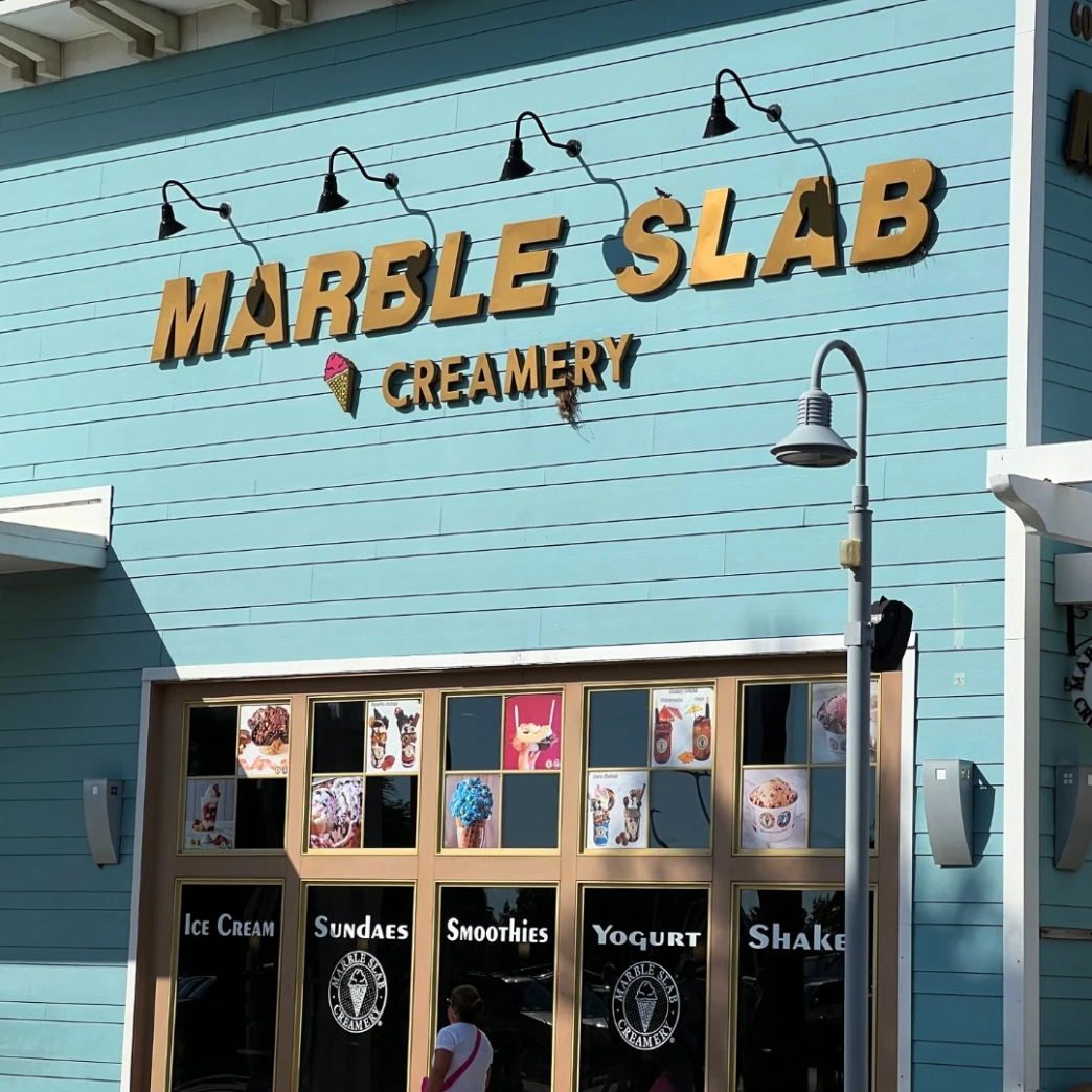 โลโก้ Marble Slab Creamery newstep new step work and travel Panama city beach Florida