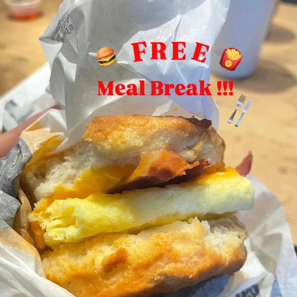 สวัสดิการ เพื่อนร่วมงาน review New Step McDonald's Work and Travel Gulf Shores Alabama wat2024 Team Member ทำงานต่างประเทศ แลกเปลี่ยนวัฒนธรรม ทำงานปิดเทอม ฝึกภาษา อังกฤษ