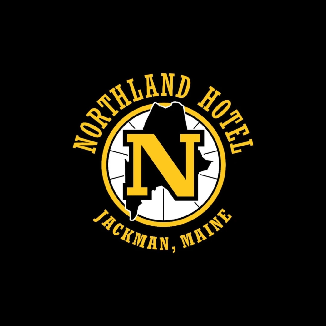 โลโก้ Northland Hotel newstep new step work and travel Jackman Main