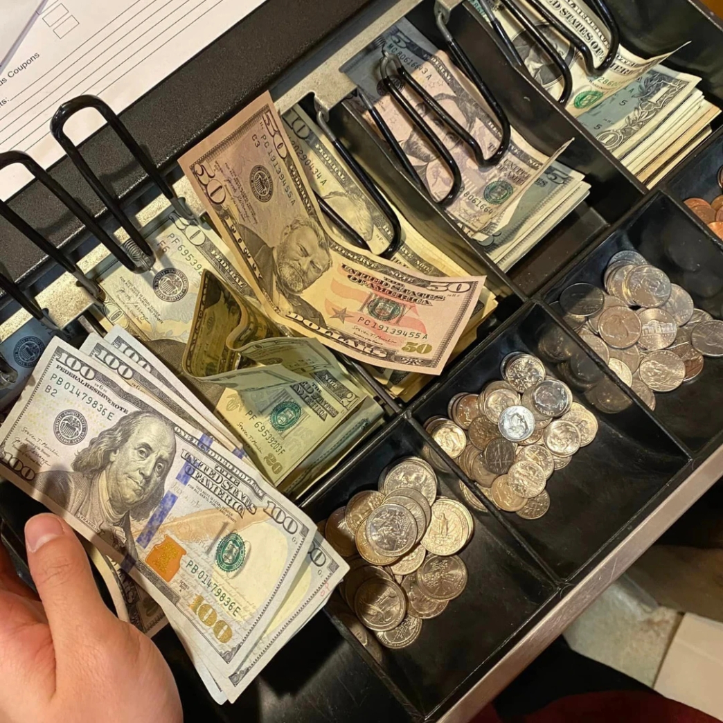 รีวิว review New Step Dollywood Work and Travel Pigeon Forge Tennessee wat2023 culinary food team member ทำงานต่างประเทศ แลกเปลี่ยนวัฒนธรรม ทำงานปิดเทอม ฝึกภาษา อังกฤษ