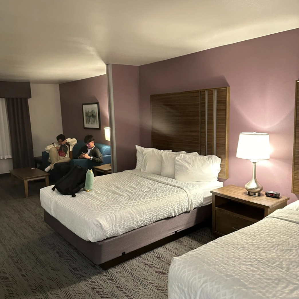 บ้านพัก พนักงาน โรงแรม รูมเมท ค่าห้อง ค่าที่พัก ค่าบ้าน รีวิว review New Step Best Western Plus Work and Travel Rapid City South Dakota wat2024 Housekeeping ทำงานต่างประเทศ แลกเปลี่ยนวัฒนธรรม ทำงานปิดเทอม ฝึกภาษา อังกฤษ