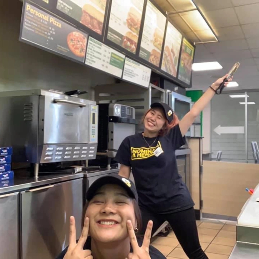 งาน เรต ค่าแรง Rate หนา้ที่ ร้านแซนด์วิช เวลาเข้างาน เวลาเลิกงาน รีวิว review New Step Subway Work and Travel Santa Rosa Beach Florida wat2021 Sandwich Artist