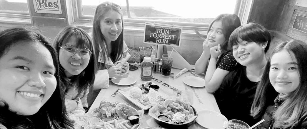 รีวิว review New Step Dollywood Work and Travel wat2023 food team Tennessee เมือง gatlinburt pigeon forge บ้านผีสิง โรงหนัง กระเช้าลอยฟ้า ร้านอาหาร ร้านขนม งาน 2 งานสอง